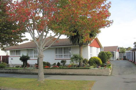 Photo of property in 2/15 Tudor Avenue, Ilam, Christchurch, 8041