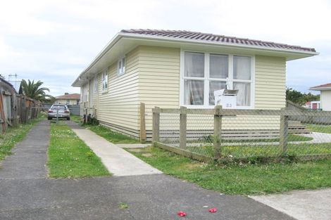 Photo of property in 23 Corsair Crescent, Mangere, Auckland, 2022