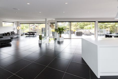 Photo of property in 25 Trent Avenue, Hokowhitu, Palmerston North, 4410