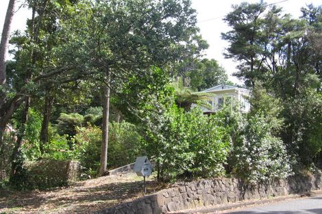 Photo of property in 21 Opou Road, Titirangi, Auckland, 0604