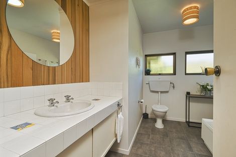 Photo of property in 56 Palmerston Road, Havelock North, 4130