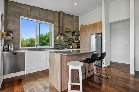 Photo of property in 438 Alfred Road, Kaimiro, New Plymouth, 4371