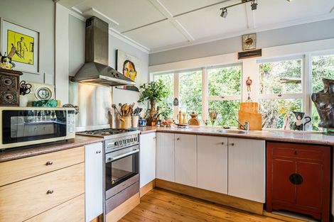 Photo of property in 24a Cautley Street, Stanley Point, Auckland, 0624