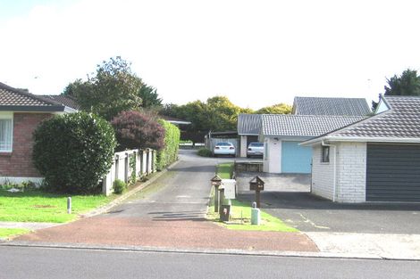 Photo of property in 2/76 Clydesdale Avenue, Somerville, Auckland, 2014