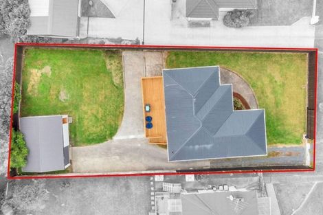 Photo of property in 60 Glen Marine Parade, Glendene, Auckland, 0602