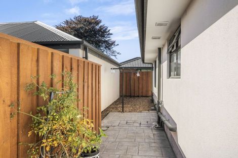 Photo of property in 1/126 Halswell Junction Road, Halswell, Christchurch, 8025