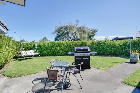 Photo of property in 8 Bowen Place, Tamatea, Napier, 4112