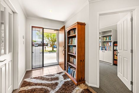 Photo of property in 4 Delta Mews Place, Clive, 4102