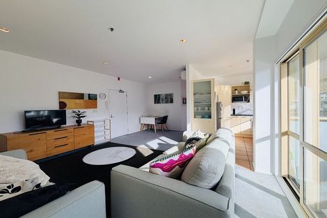 Photo of property in Hume House, 33/152 The Terrace, Wellington Central, Wellington, 6011