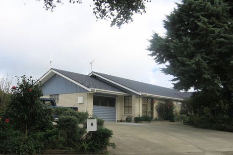 Photo of property in 7 Hollows Crescent, Takaro, Palmerston North, 4412
