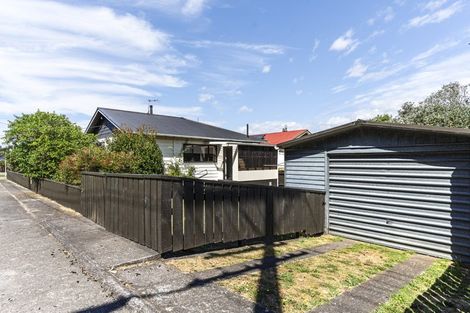 Photo of property in 29 Parris Street, Waitara, 4320