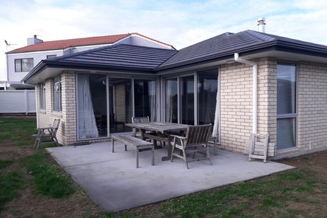 Photo of property in 8a Araminta Place, Beachlands, Auckland, 2018