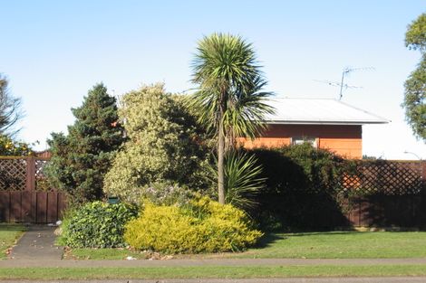 Photo of property in 180 Mahia Road, Wattle Downs, Auckland, 2103