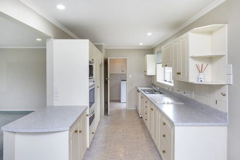 Photo of property in 4 Sonia Place, Casebrook, Christchurch, 8051