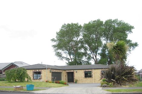 Photo of property in 9 Longford Park Drive, Takanini, 2112