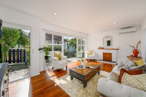 Photo of property in 5 Wheatley Avenue, Pakuranga, Auckland, 2010