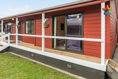 Photo of property in 36b Beauchamp Street, Tawa, Wellington, 5028
