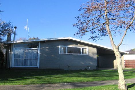 Photo of property in 14 Saturn Crescent, Milson, Palmerston North, 4414