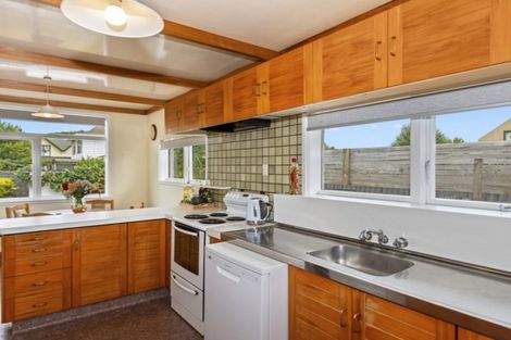 Photo of property in 34 Munro Street, Redwood, Christchurch, 8051