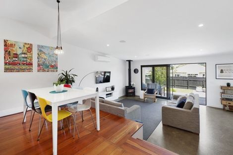 Photo of property in 60 Lonsdale Crescent, Rongotai, Wellington, 6022