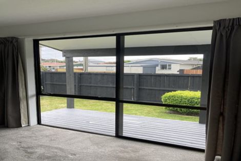 Photo of property in 2/25 Sandra Street, South New Brighton, Christchurch, 8062