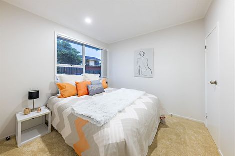 Photo of property in 1/11 Chamade Place, Clover Park, Auckland, 2019