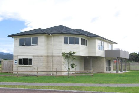 Photo of property in 15 Centreway, Pauanui, Hikuai, 3579