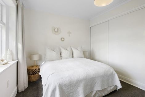 Photo of property in 35 Stapletons Road, Richmond, Christchurch, 8013