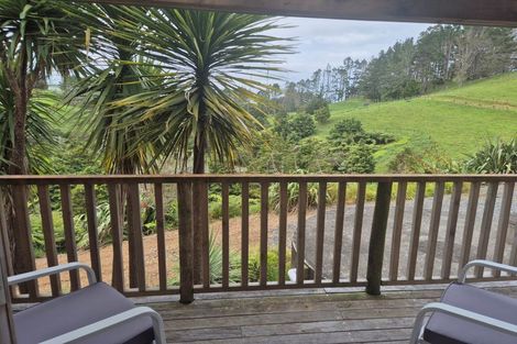 Photo of property in 114 Hay Road, Helena Bay, Hikurangi, 0184