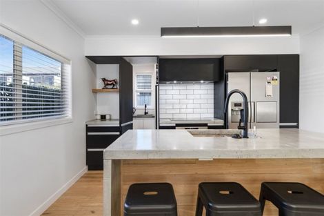 Photo of property in 12 Brinkley Road, Otumoetai, Tauranga, 3110