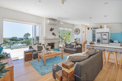 Photo of property in 102 Tangiora Avenue, Whangapoua, Coromandel, 3582