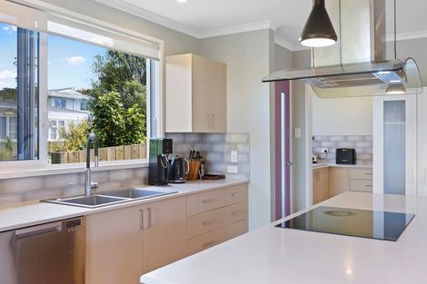 Photo of property in 65a Govett Avenue, Frankleigh Park, New Plymouth, 4310