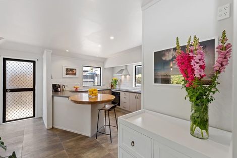 Photo of property in 61a Jaemont Avenue, Te Atatu South, Auckland, 0610