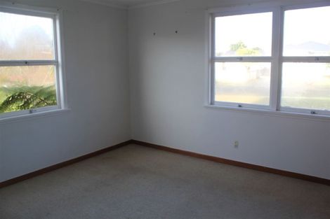 Photo of property in 14 Adams Place, Te Kamo, Whangarei, 0112