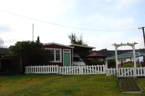 Photo of property in 7 Crampton Road, Reefton, 7830