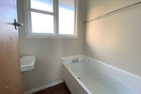 Photo of property in 136 Balmoral Drive, Tokoroa, 3420