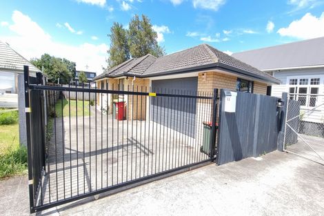 Photo of property in 13 Cleek Road, Mangere East, Auckland, 2024