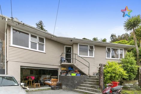Photo of property in 3 Logie Street, Stokes Valley, Lower Hutt, 5019