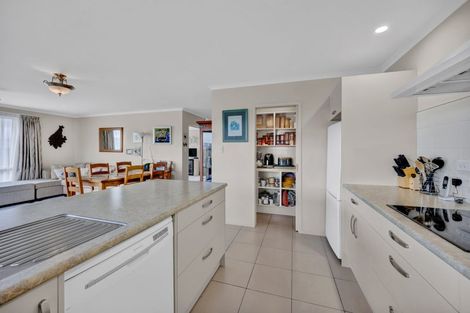Photo of property in 5 Faber Place, Inglewood, 4330