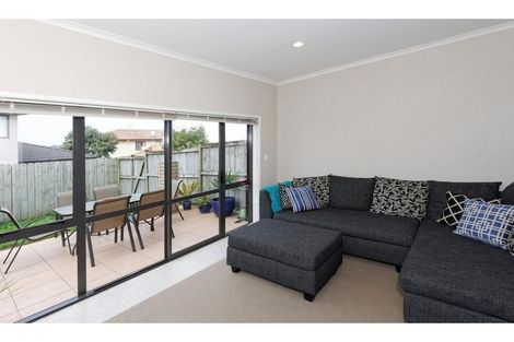 Photo of property in 8 Skip Lane, East Tamaki, Auckland, 2013