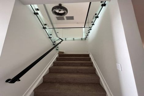 Photo of property in 9 Ti Kouka Place, Te Atatu Peninsula, Auckland, 0610