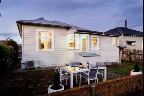 Photo of property in 6 Alma Street, Saint Kilda, Dunedin, 9012
