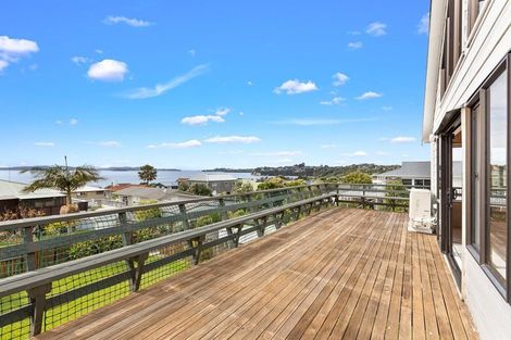 Photo of property in 6 Kotuku Place, Snells Beach, 0920