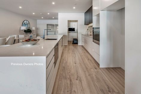 Photo of property in 2/89 Fisher Parade, Sunnyhills, Auckland, 2010