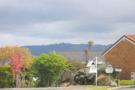 Photo of property in 11 Kempton Place, Richmond Heights, Taupo, 3330