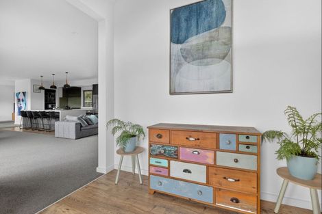 Photo of property in 37 Jarrett Terrace, Leamington, Cambridge, 3432
