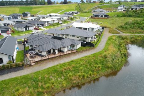 Photo of property in 105 Whakaturou Crescent, Pyes Pa, Tauranga, 3112