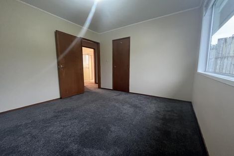 Photo of property in 4 Kilcar Place, Massey, Auckland, 0614