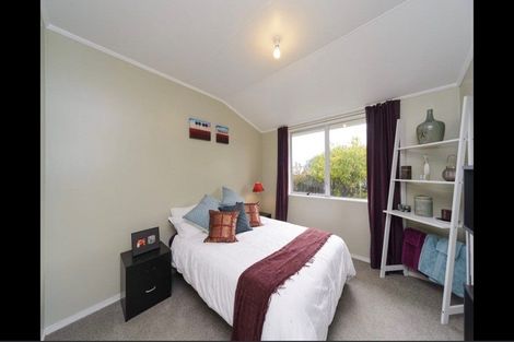 Photo of property in 35 Peter Hall Drive, Kelvin Grove, Palmerston North, 4414