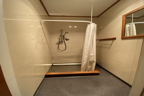 Photo of property in 379 Broadway, Stratford, 4332